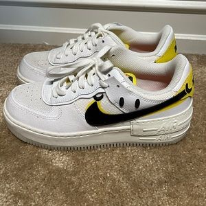 Nike AirForce1 smiley - excellent condition size 7